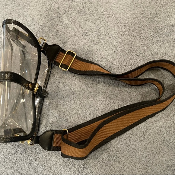 Clear crossbody purse for concerts and school games - Picture 5 of 8